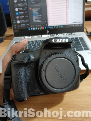 CANON EOS 1300D